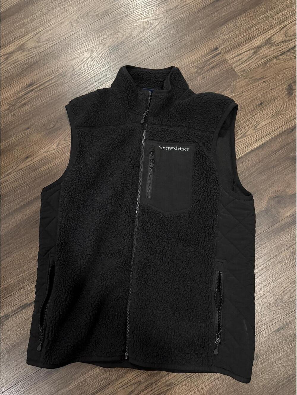 Men’s Vineyard Vines Sherpa Black Full Zip Vest